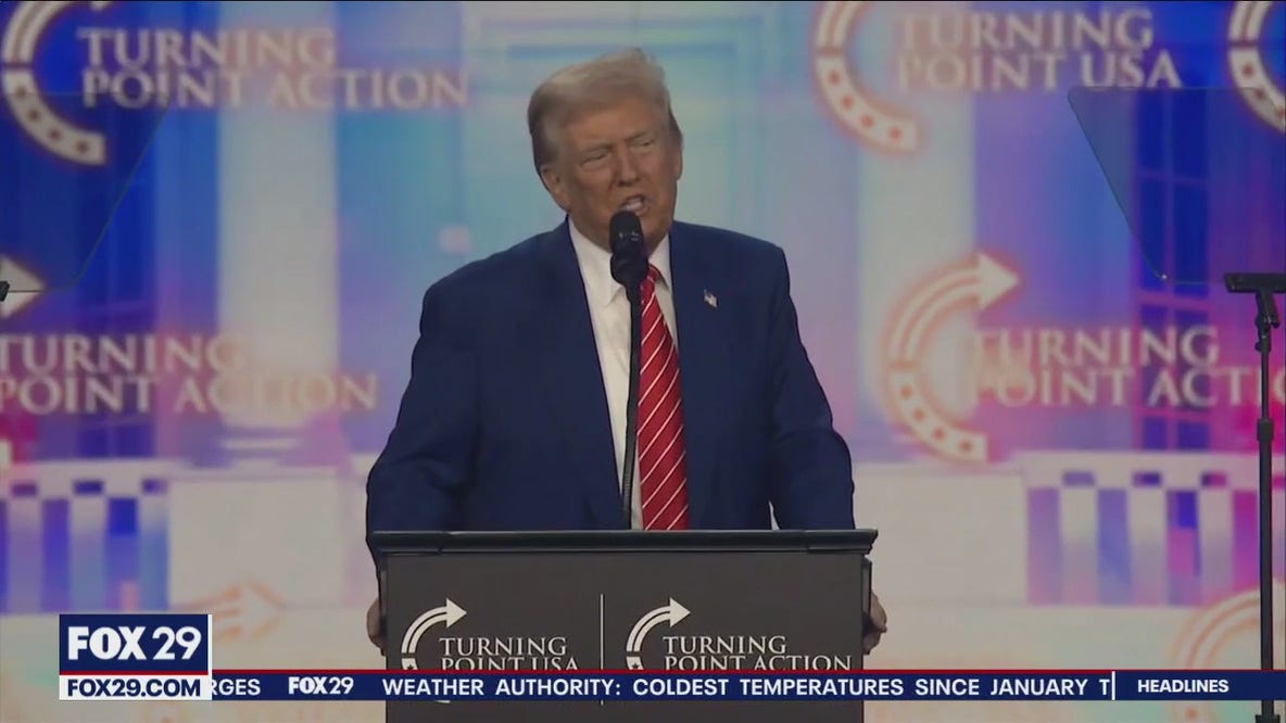 Trump speaks at rally in Arizona